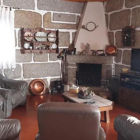 Teomil - Casa De Ferias Holiday home Lajeosa (Viseu)